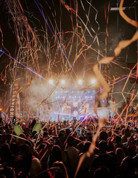 Lanzamiento de confetis