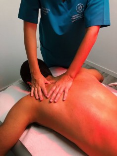 Valoración y sesión de fisioterapia