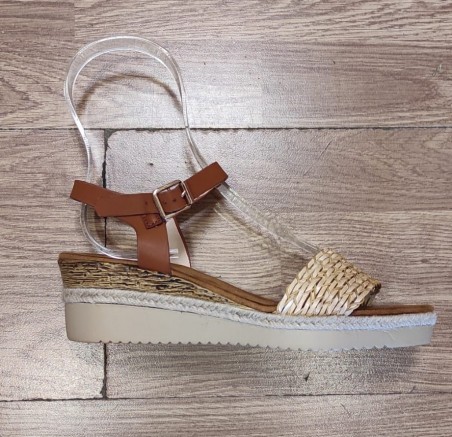 SANDALIA MEDIA CUÑA SEÑORA