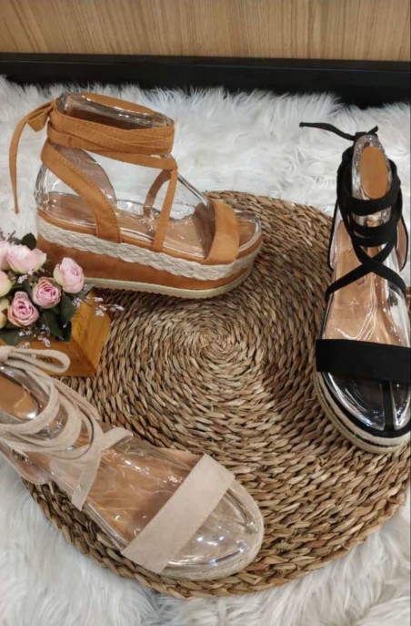 SANDALIA DE PLATAFORMA ANUDADA